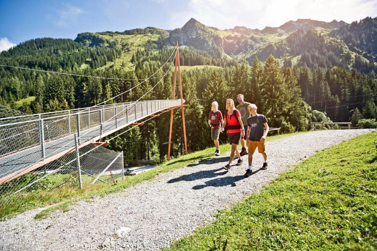Alpenparks Apartment & Ferienresort Rehrenberg Viehhofen Esterno foto